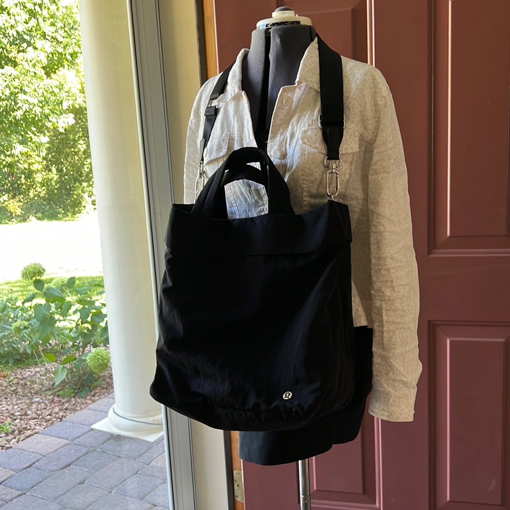 Lululemon - On My Level Bag 2.0 19L